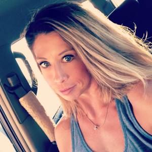 Meet your Posher, Carrie